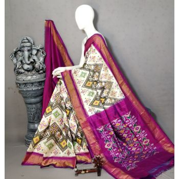 PALUIDSS5F16BSCD08- Ikat silk saree