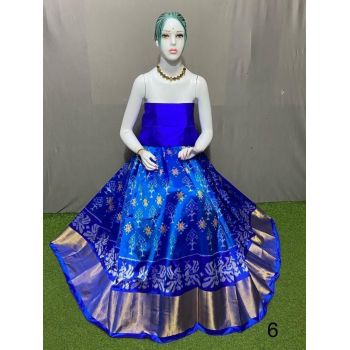 PSRGFSLG5F20SZCC35- Free Size Ikat Silk Lehenga