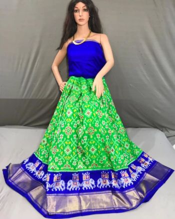 PSSIFSLG5F17SZDC37- Free Size Ikat Silk Lehenga