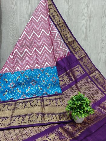 PSHLKBRS5F22EBDC11- Kanchi border Ikat silk saree