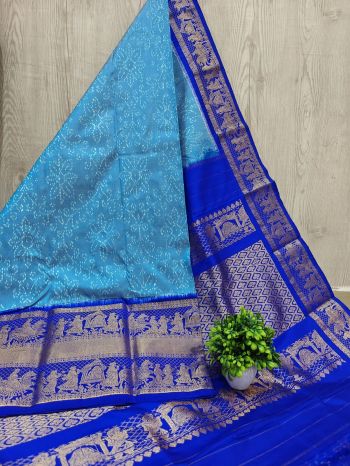 PSHLKBRS5F22EBDC15- Kanchi border Ikat silk saree