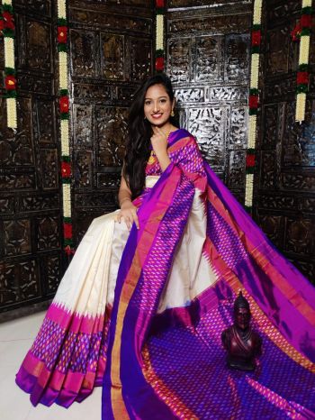 PALUIDSS5F22TDDC09- Ikat silk saree