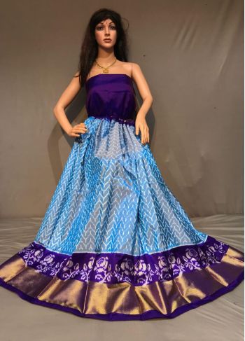 PSSIFSLG5F17SZDC44- Free Size Ikat Silk Lehenga