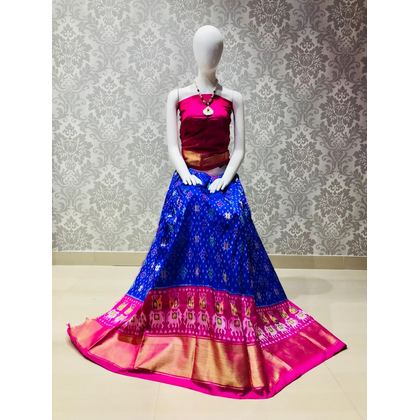 PLXHFSLG4V29SZCC10- Free Size Ikat Silk Lehenga