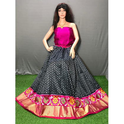 PSSIFSLG4V29SZCC10- Free Size Ikat Silk Lehenga