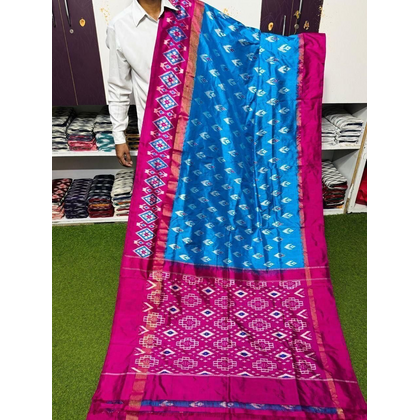 PSRGILWS4V30XDDC15- light weight Ikat silk saree