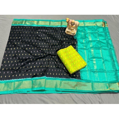 PSRGSDST4D04FFDC62- Ikat Silk dupatta with Ikat sico top