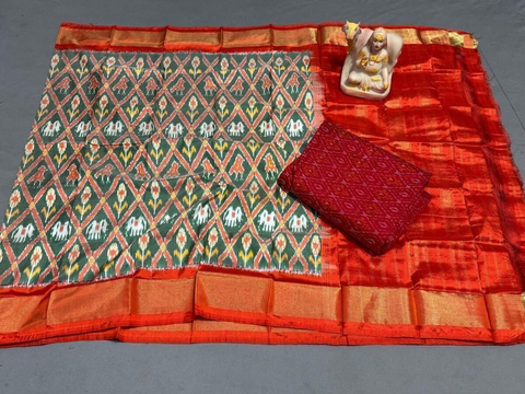 PSRGSDST4D04FFDC34- Ikat Silk dupatta with Ikat sico top