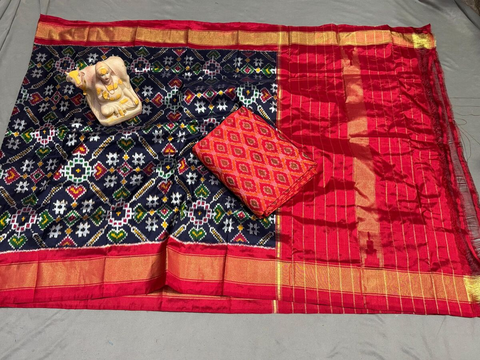 PSRGSDST4D14FFDC01- Ikat Silk dupatta with Ikat sico top