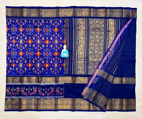 PGMRKBRS4N22FSDD19- Kanchi border Ikat silk saree