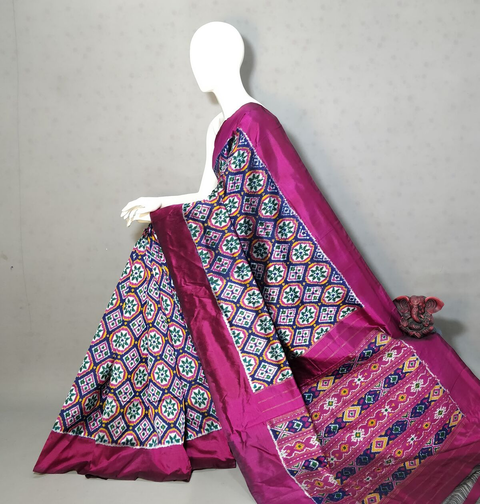 PGMRIDSS4O22NICD36- Ikat silk saree