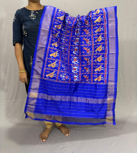 PSSIISDP4D18ECCD41- Ikat silk dupatta