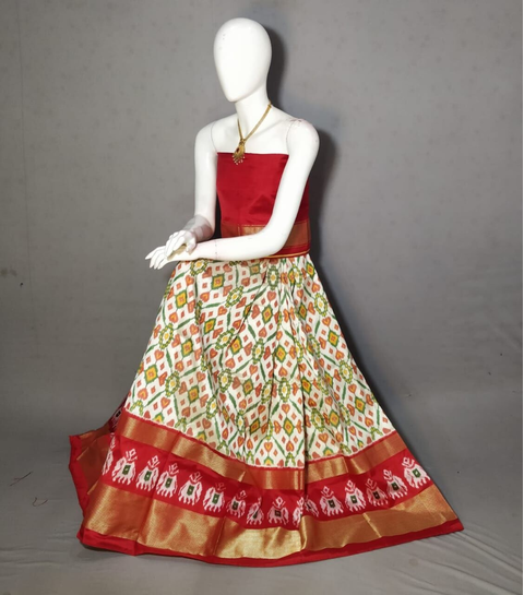 PRIHFSLG4V11SZDC24- Free Size Ikat Silk Lehenga