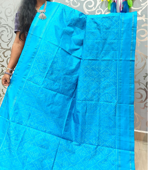 PSPHIDSS5J08BTDD03- Ikat silk saree