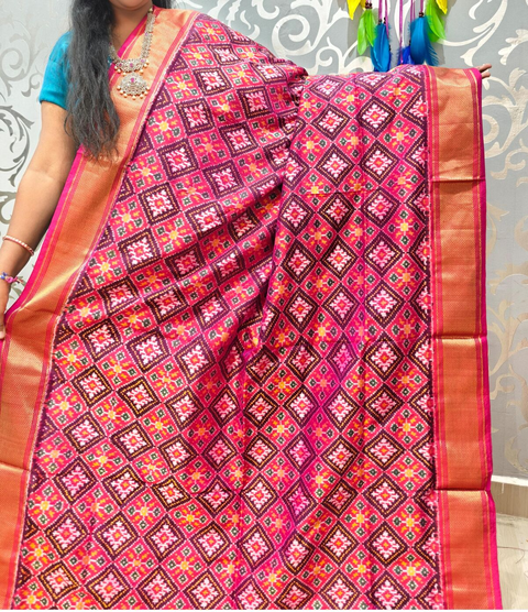 PSPHIDSS4V22NXDC10- Ikat silk saree