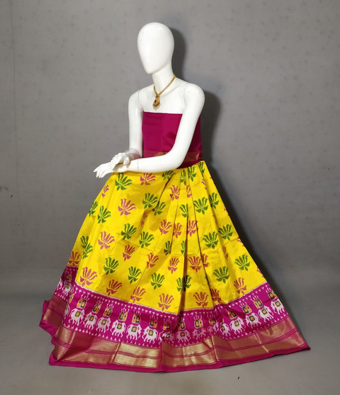 PRIHFSLG4D25SZCD10- Free Size Ikat Silk Lehenga