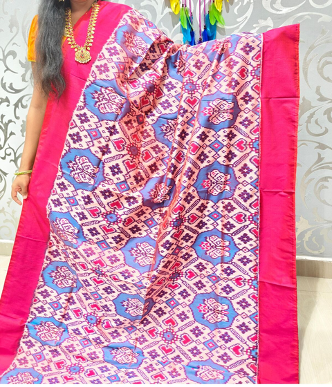 PSVHIDSS4V12BTCD15- Ikat silk saree