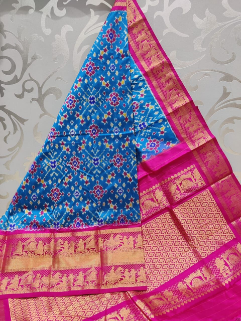 PSVHKBRS4S21FSCD10- Kanchi border Ikat silk saree