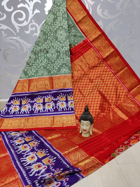 PSVHKBRS4S21FSCD16- Kanchi border Ikat silk saree