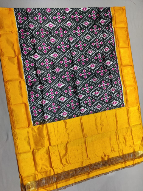 PSSIISDP4S25ECCD12- Ikat silk dupatta