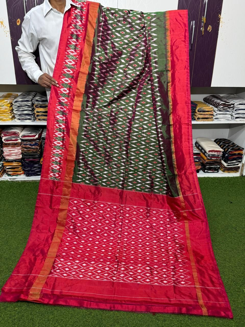 PSRGILWS4O15XCDC40- light weight Ikat silk saree