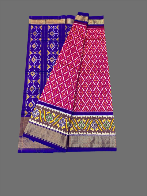 PSTHIDSS4O26NDCD01- Ikat silk saree