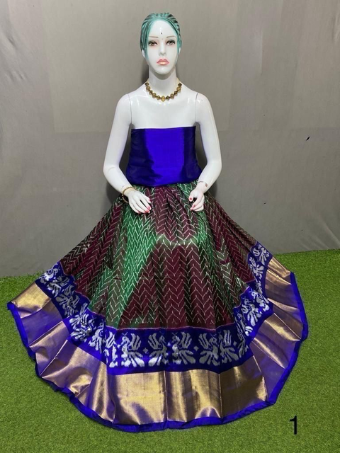 PSRGFSLG4V04SZCD53- Free Size Ikat Silk Lehenga