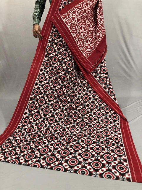 PSSIICTS4V05SBCC10- Double Ikat Teliya rumal cotton saree