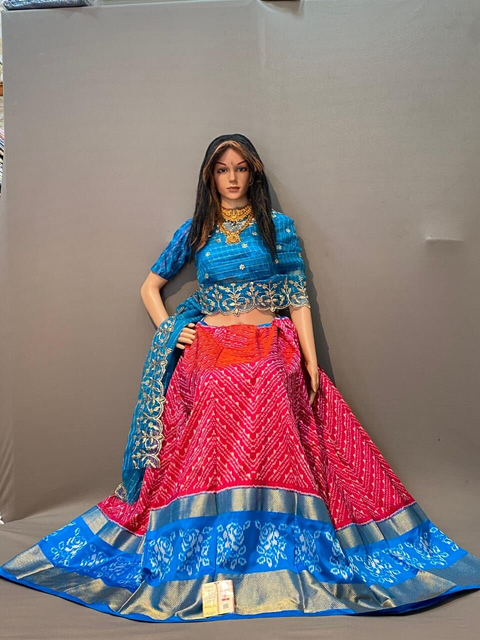 PSSIFSLG4V12SZCD36- Free Size Ikat Silk Lehenga