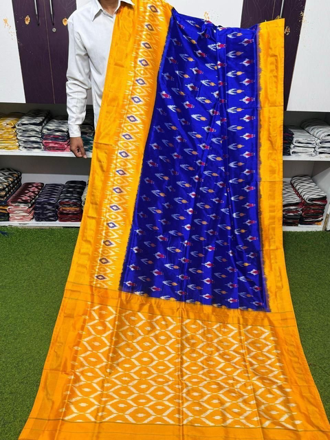 PSRGILWS4V13XDDC43- light weight Ikat silk saree