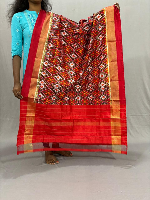 PSSIISCS4V14EDDC03- Ikat silk dupatta