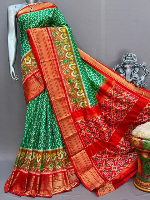 PSNTKBIP4V19DEDC18- Kanchi border Ikat silk saree