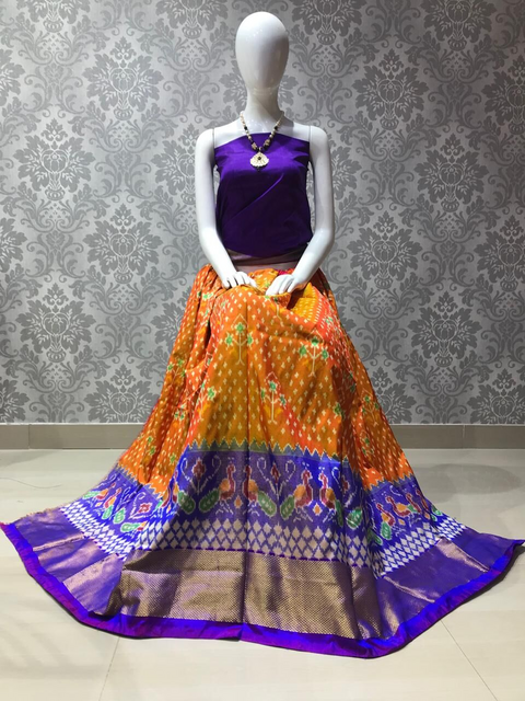 PLXHFSLG4V29SZCC04- Free Size Ikat Silk Lehenga