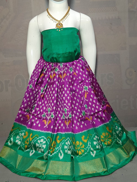 PGMRZSLG4D14IBCC30- Zero size Ikat silk lehenga