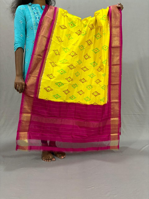 PSSIISDP4D18ECCD37- Ikat silk dupatta