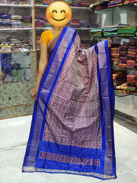 PGMRISDP4D27ECCD32- Ikat silk dupatta