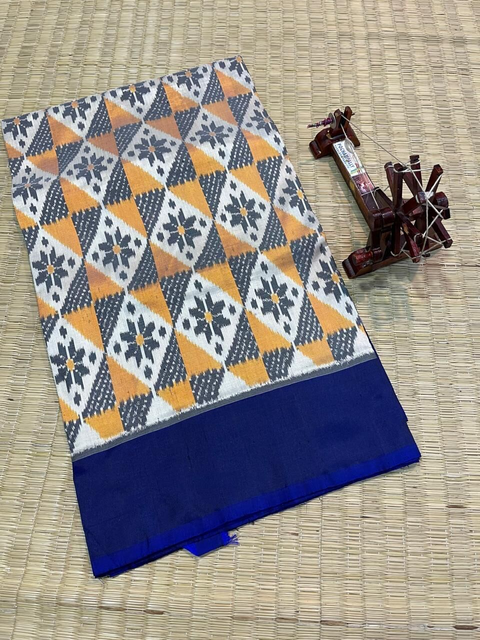 PUSNIDSS4D17BBCD13- Ikat silk saree