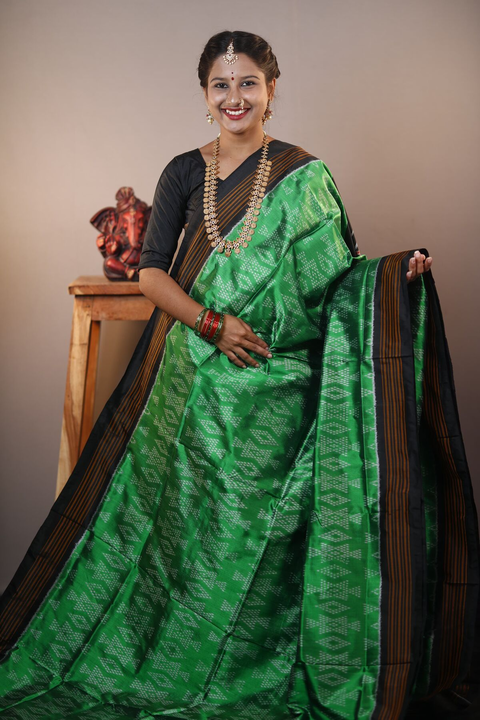 PSIHIDSS4V03BZCC04- Ikat silk saree