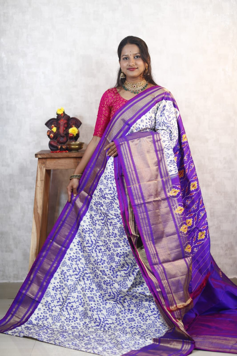 PANHIDSS4V18BNCD40- Ikat silk saree