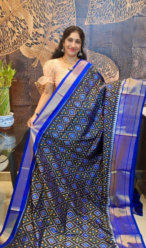 PSRGIDSS4G05BSCD33- Ikat silk saree