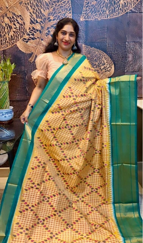 PSRGIDSS4G05BSCD28- Ikat silk saree