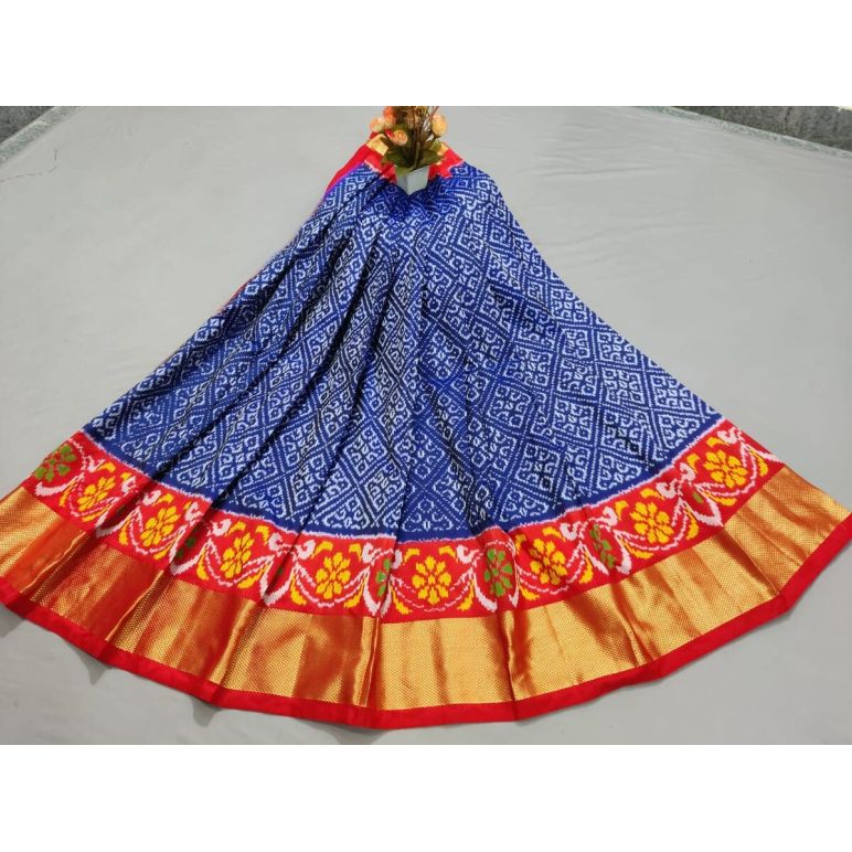 PSSIFSLG5F17SZDC43- Free Size Ikat Silk Lehenga