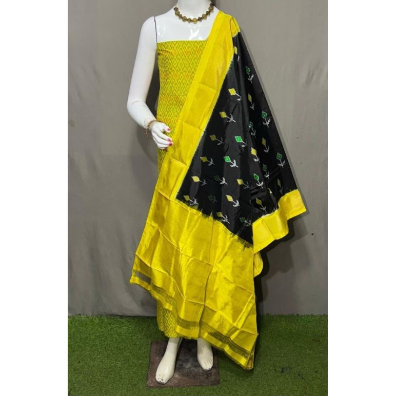 PSRGSDST5F21FFCD48- Ikat Silk dupatta with Ikat sico top