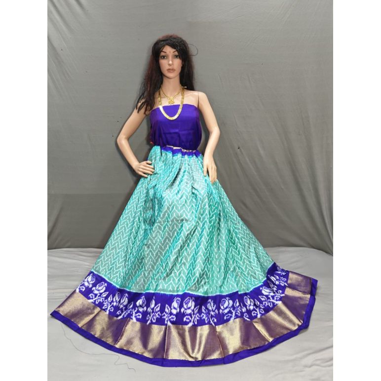 PSSIFSLG5F222SZCD34- Free Size Ikat Silk Lehenga