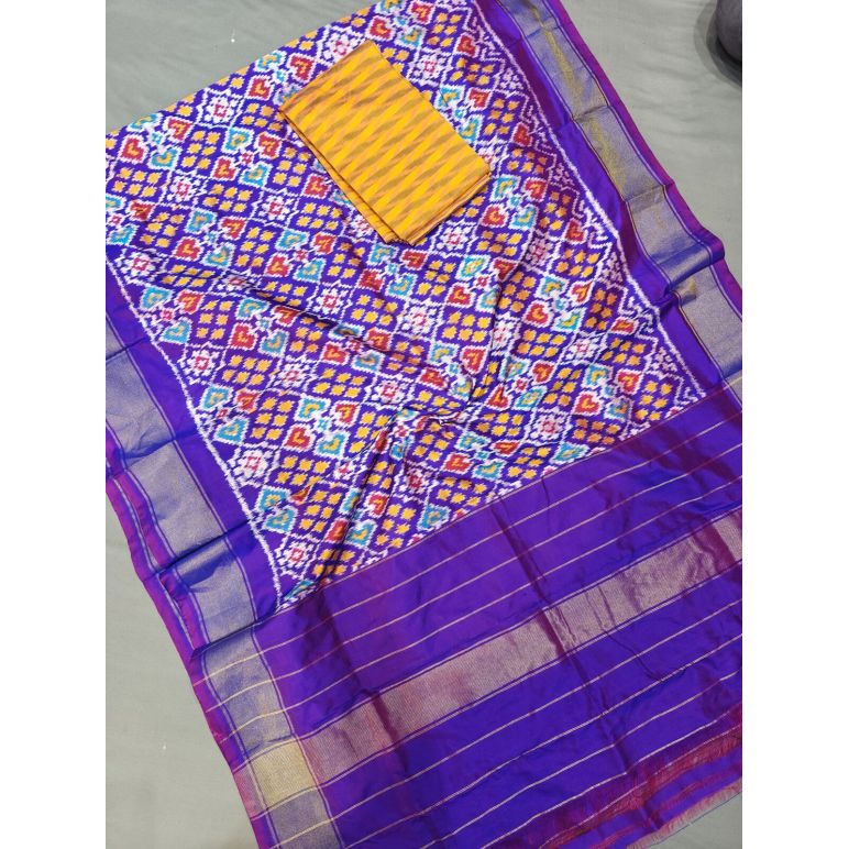 PGMRSDST5F26FSCD30- Ikat Silk dupatta with Ikat sico top