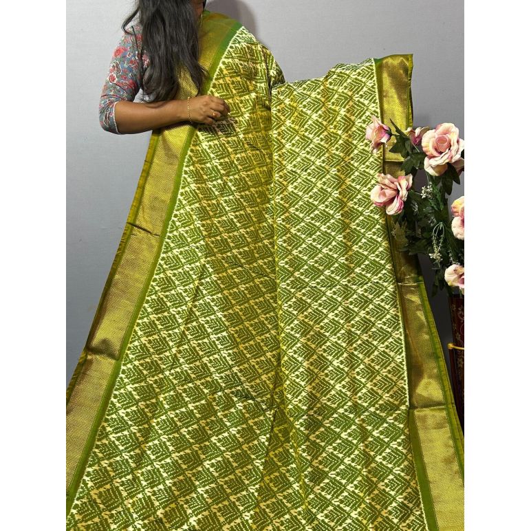 PKISIDSS5F10NDCC03- Ikat silk saree