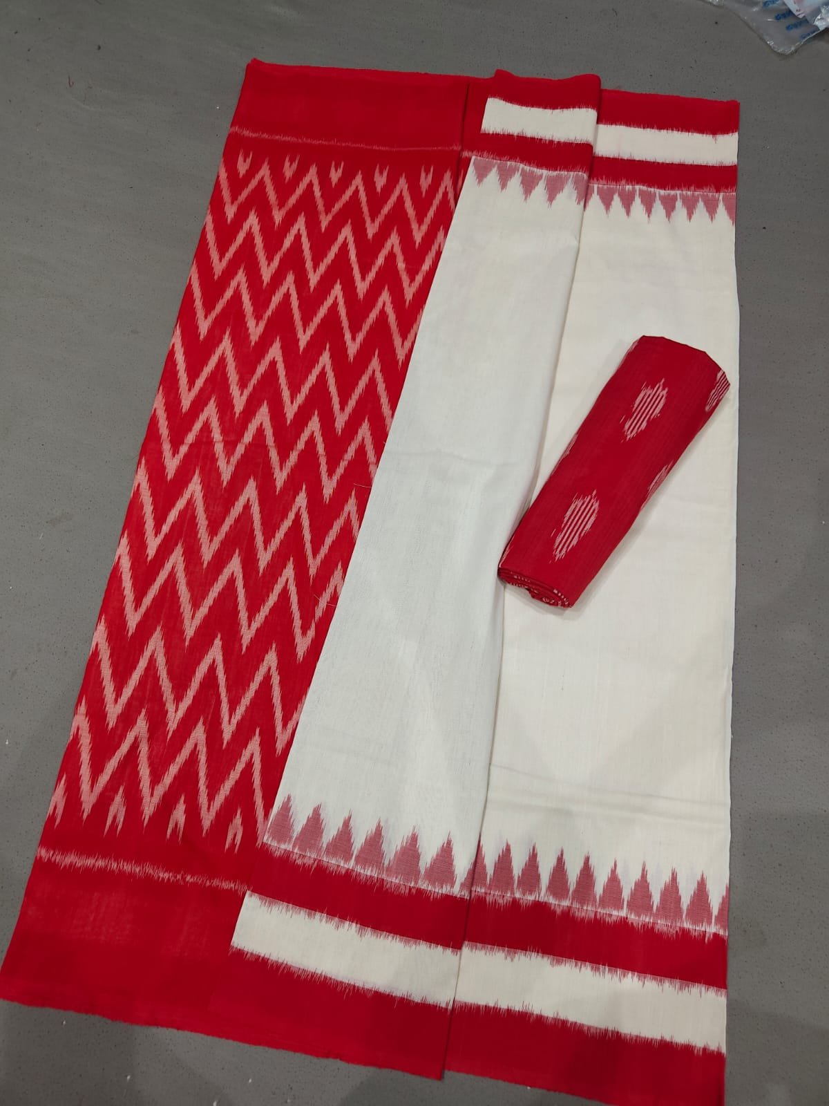 Cotton Saree - PGMRL11-ICTSCZDDC-65