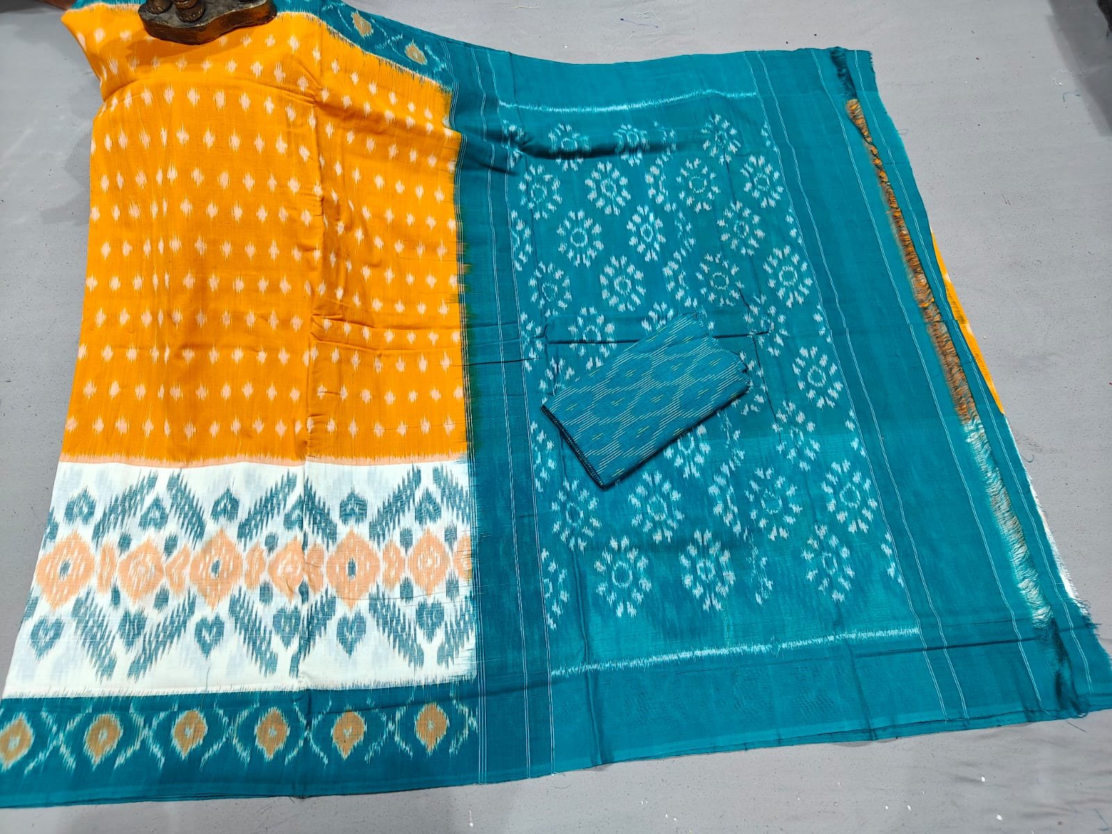 Cotton Saree - PGMRY23-ICTSCZDDC-31
