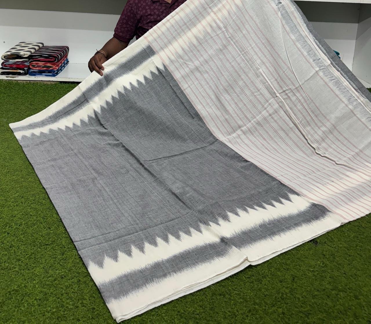 Cotton Saree - PSRGL18-ICTSDZDCD-09