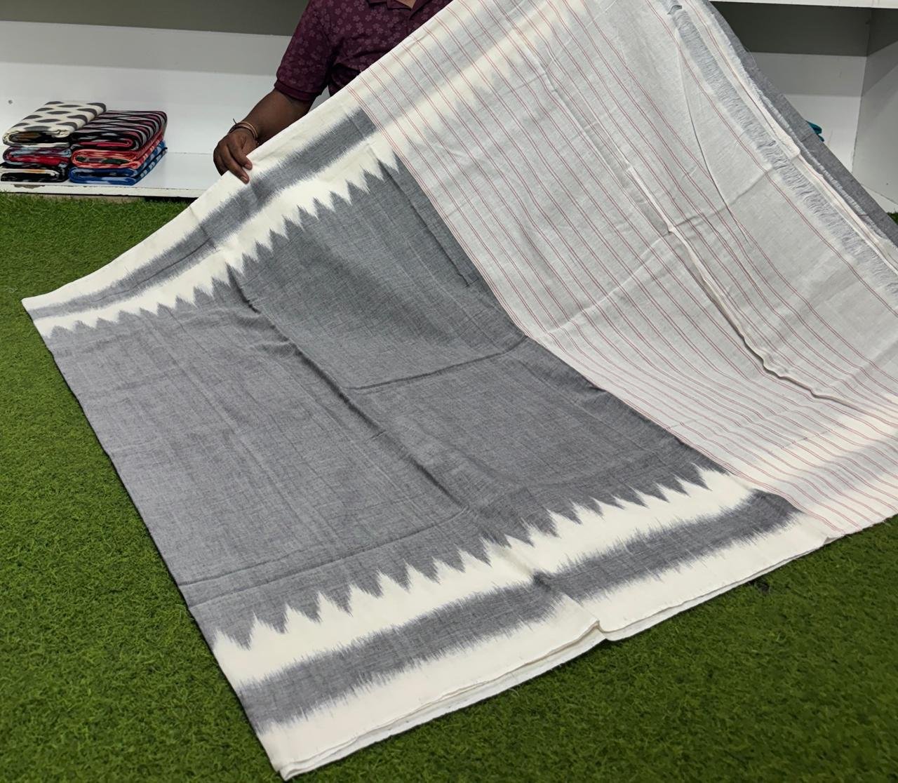 Cotton Saree - PSRGY21-ICTSDZDCD-42